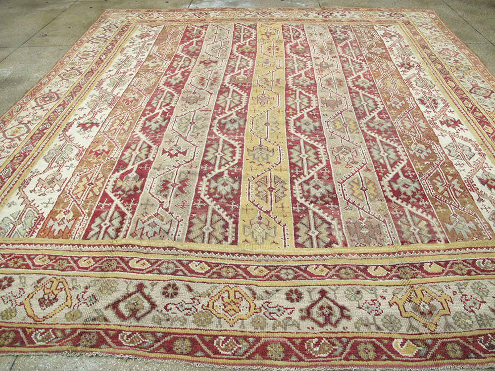 Antique Turkish Oushak Carpet, No.10142 - Gss