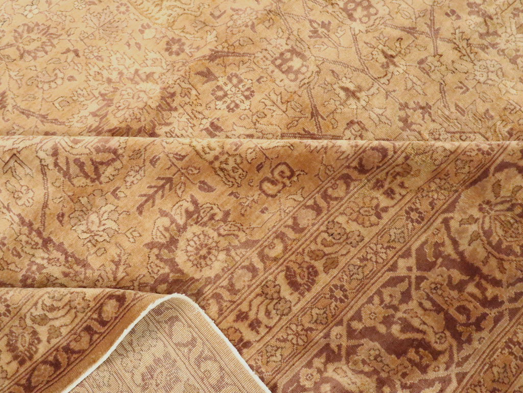 Antique Indian Lahore Carpet, No.10219 - Gss