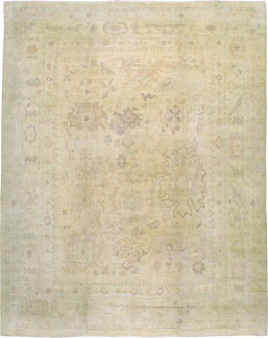 An Oushak Carpet, No.10280 - Gss