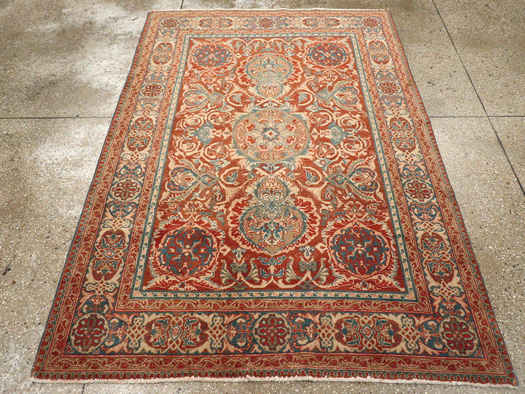 An Agra Rug, No.10317 - Gss