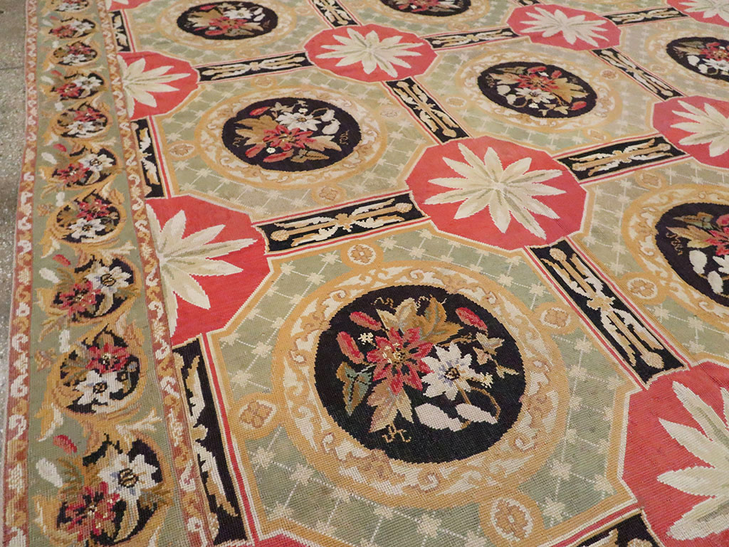 Antique English Needlepoint Carpet, No.10328 - Gss