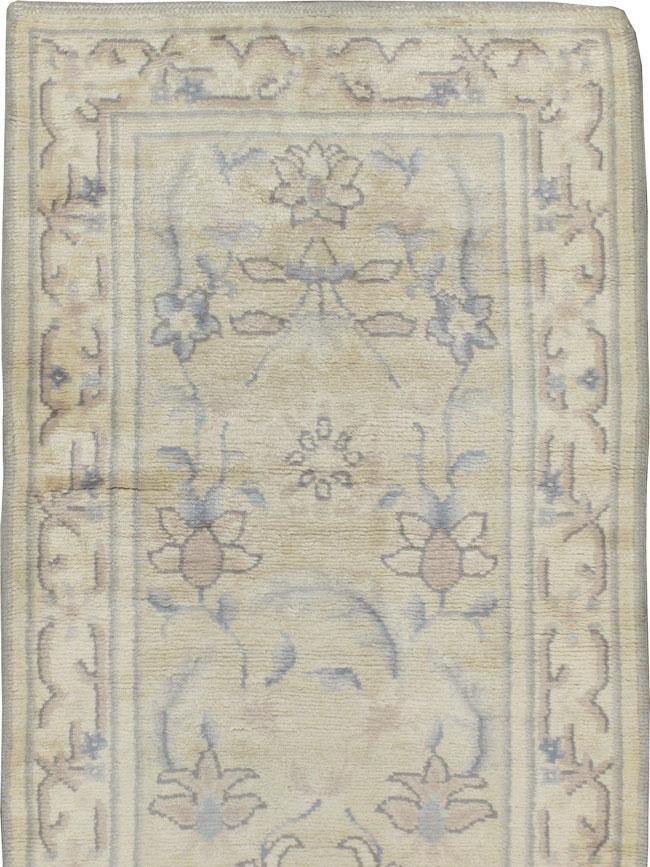 A European Carpet, No.10355 - Gss