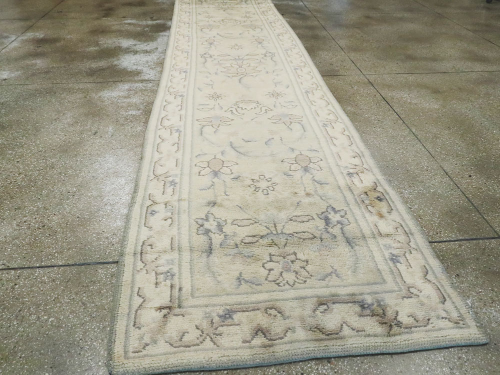 A European Carpet, No.10355 - Gss
