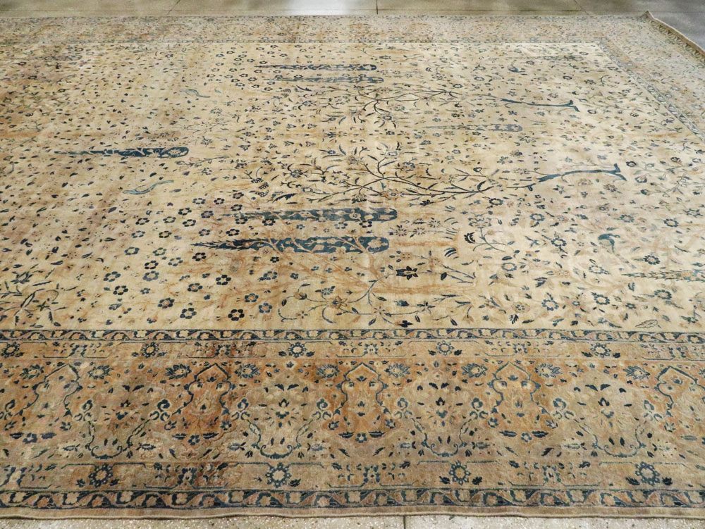 Antique Persian Lavar Kerman Carpet, No.10404 - Gss