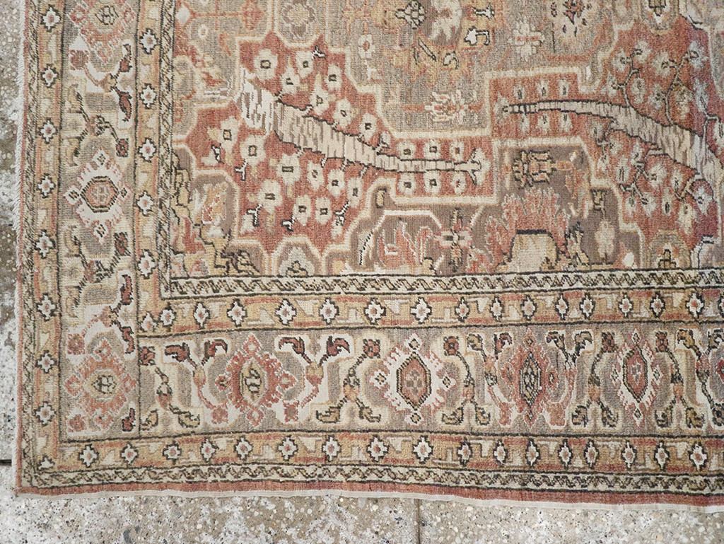 Antique Turkish Sivas Throw Rug, No.10416 - Gss