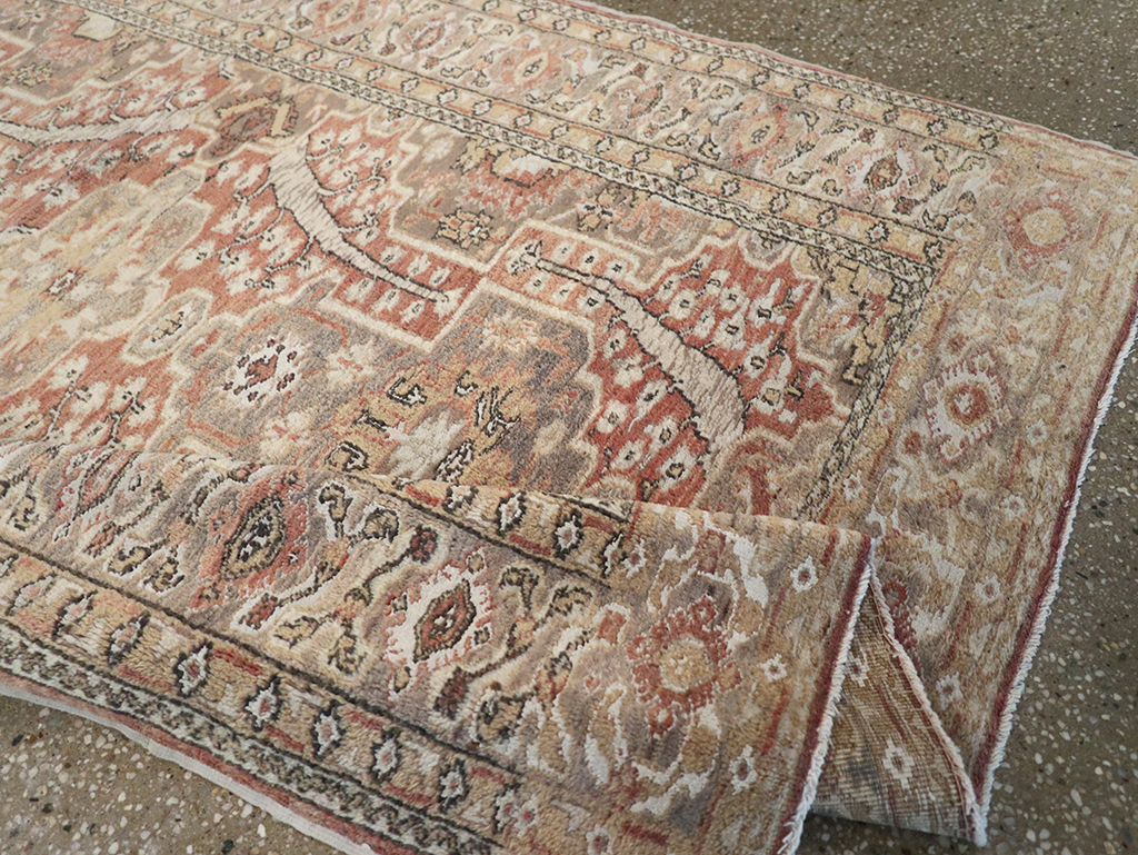 Antique Turkish Sivas Throw Rug, No.10416 - Gss