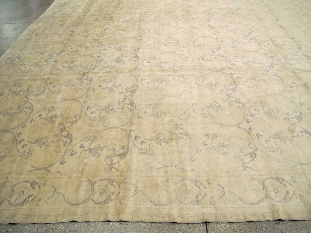A Cuenca Carpet, No.10434 - Gss
