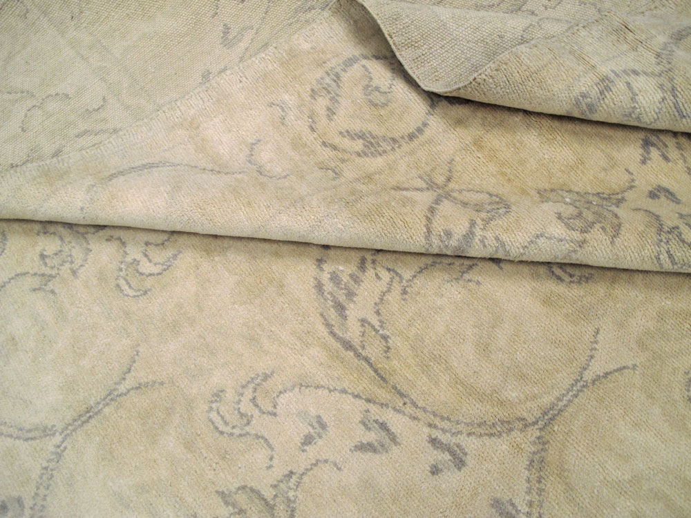 A Cuenca Carpet, No.10434 - Gss