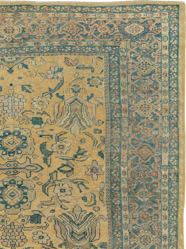 Antique Persian Mahal Gallery Carpet, No.10437 - Gss