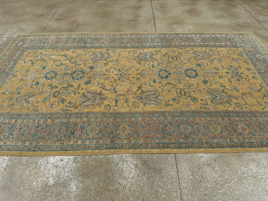 Antique Persian Mahal Gallery Carpet, No.10437 - Gss