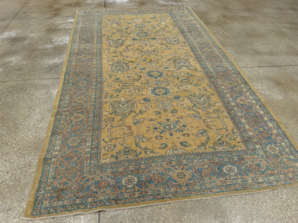 Antique Persian Mahal Gallery Carpet, No.10437 - Gss