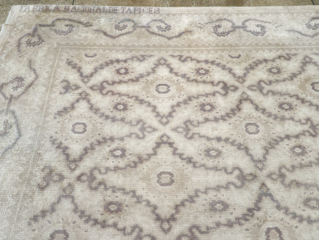 A Cuenca Carpet, No.10464 - Gss
