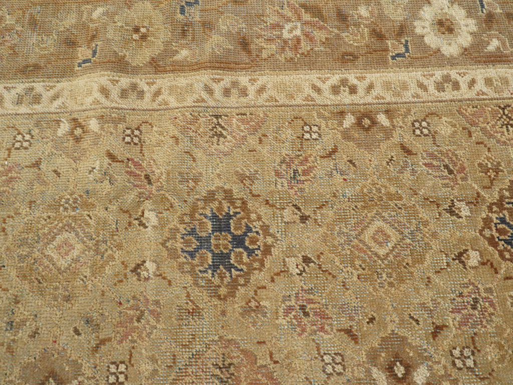 An Oushak Carpet, No.10630 - Gss