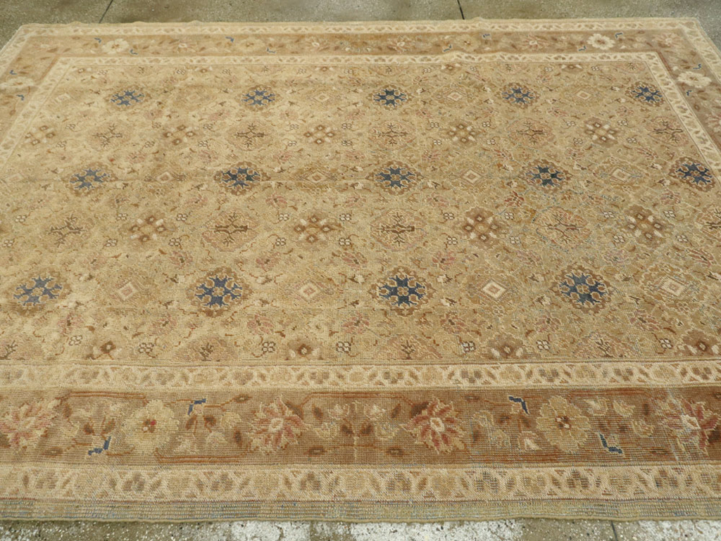 An Oushak Carpet, No.10630 - Gss