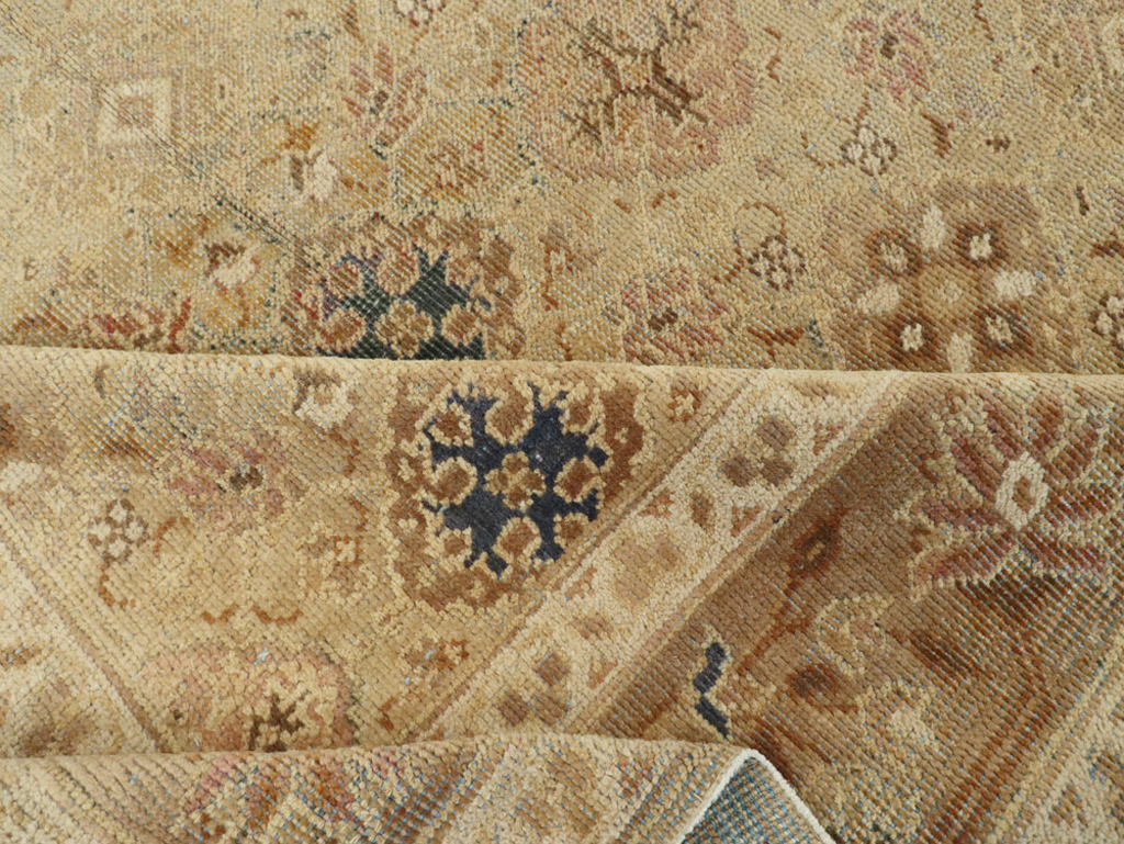 An Oushak Carpet, No.10630 - Gss