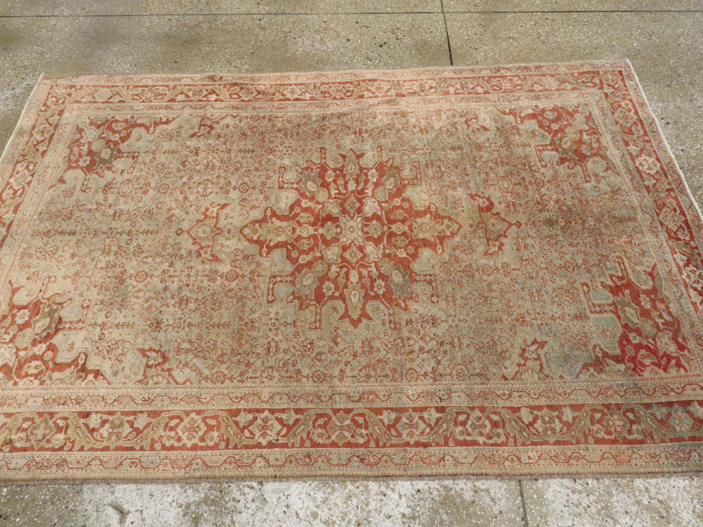 Antique Sarouk Farahan Rug, No.10669 - Gss