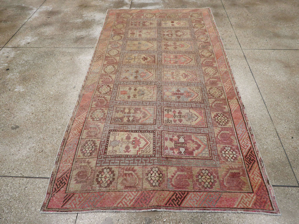 Antique East Turkestan Khotan Gallery Carpet, No.10772 - Gss
