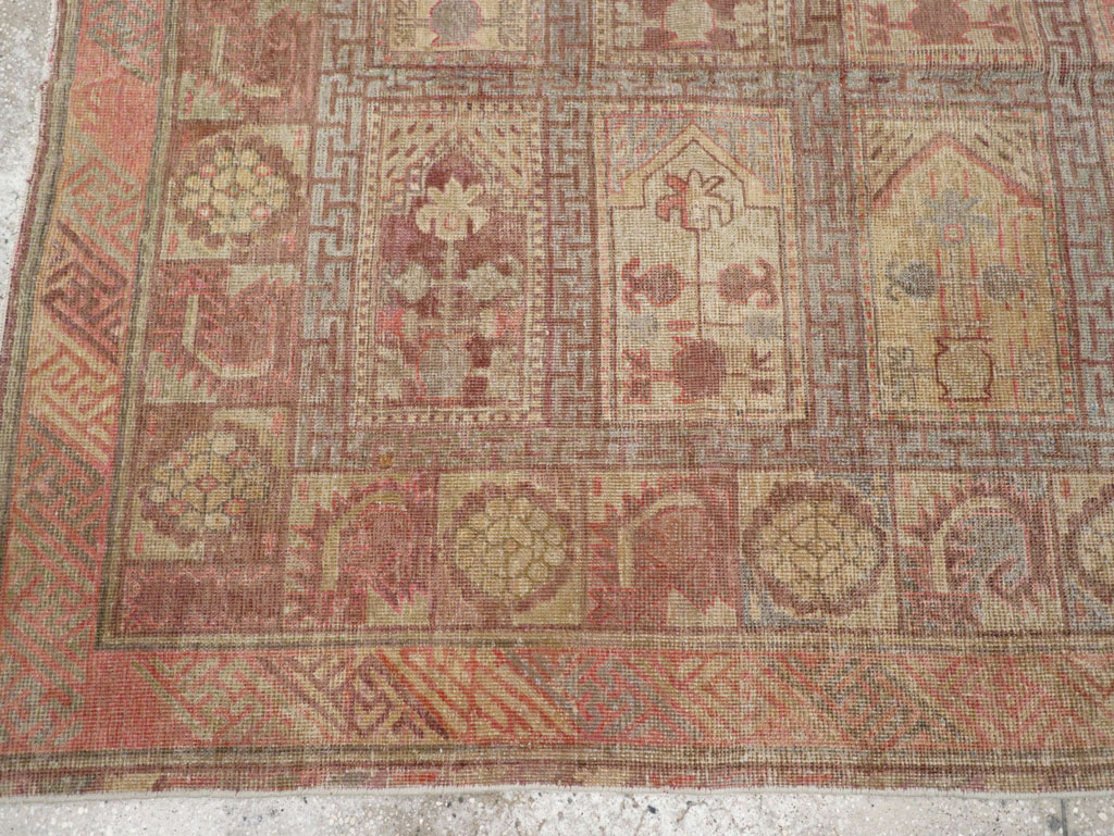 Antique East Turkestan Khotan Gallery Carpet, No.10772 - Gss