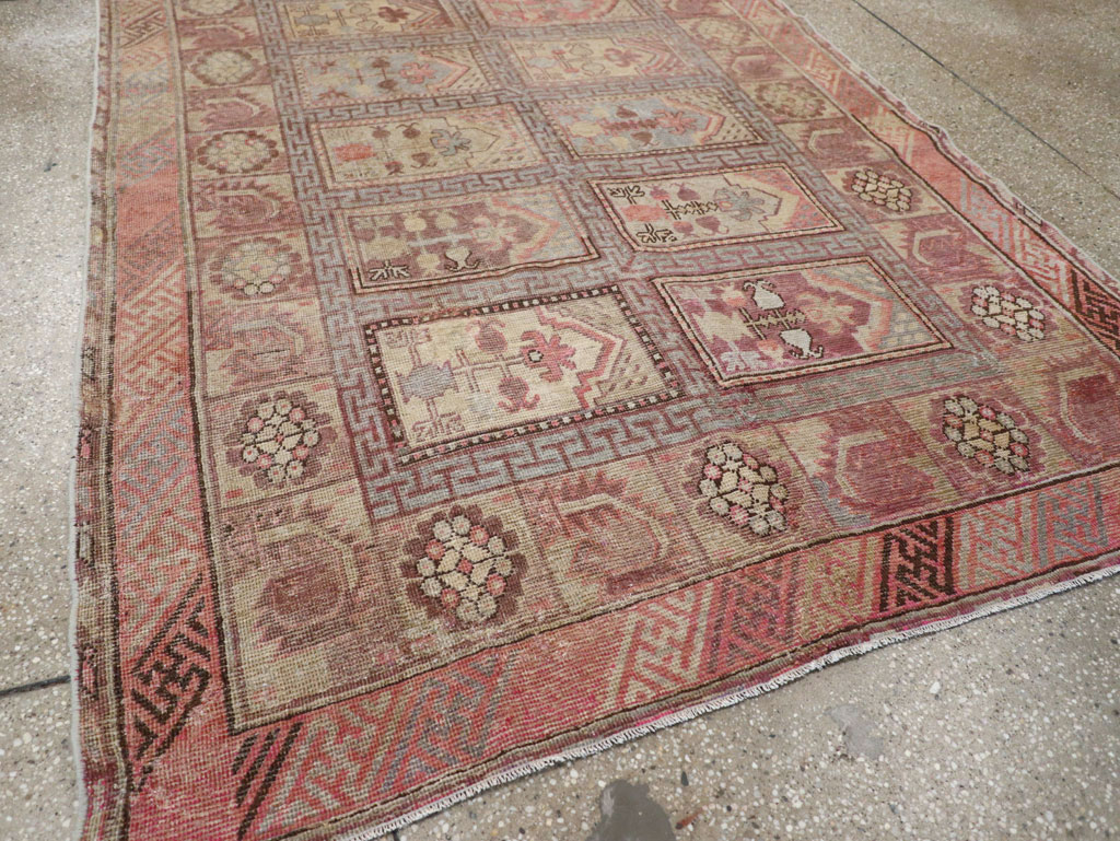 Antique East Turkestan Khotan Gallery Carpet, No.10772 - Gss