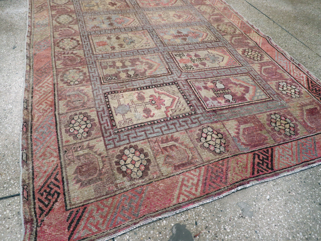 Antique East Turkestan Khotan Gallery Carpet, No.10772 - Gss