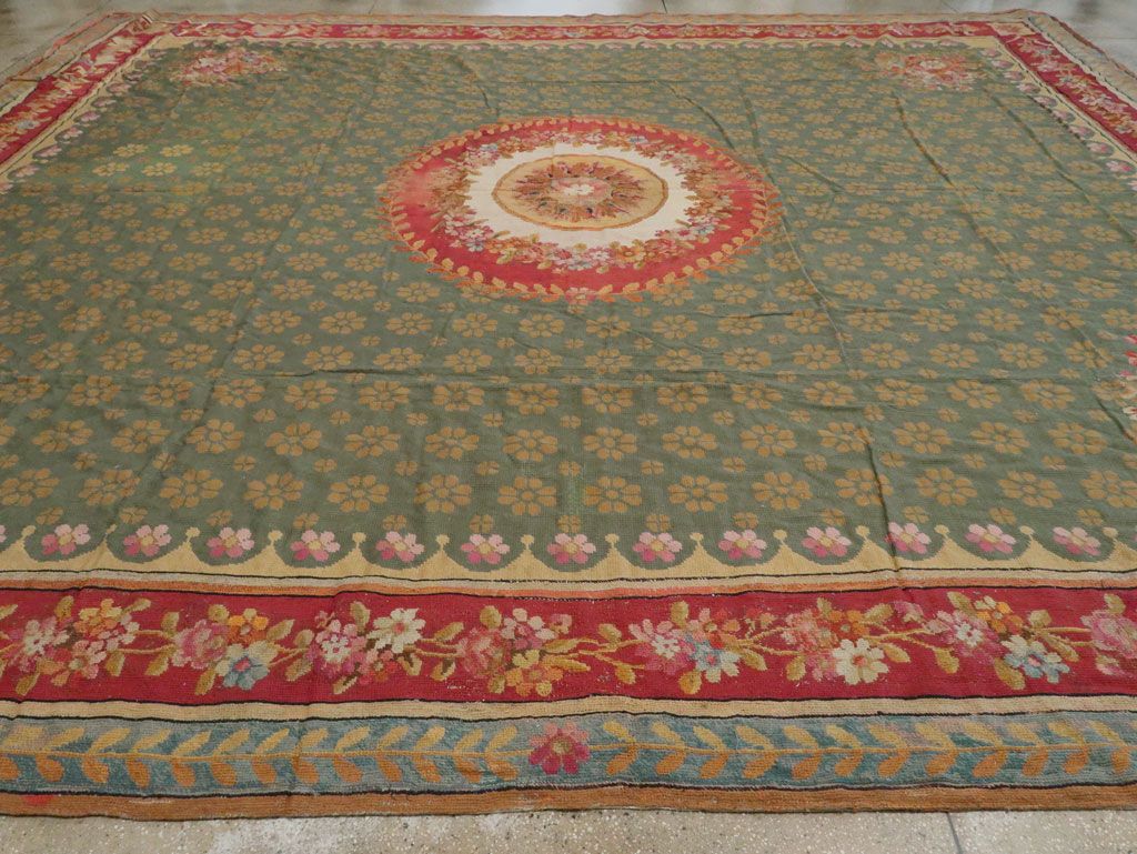Antique English Needlepoint Carpet, No.10787 - Gss