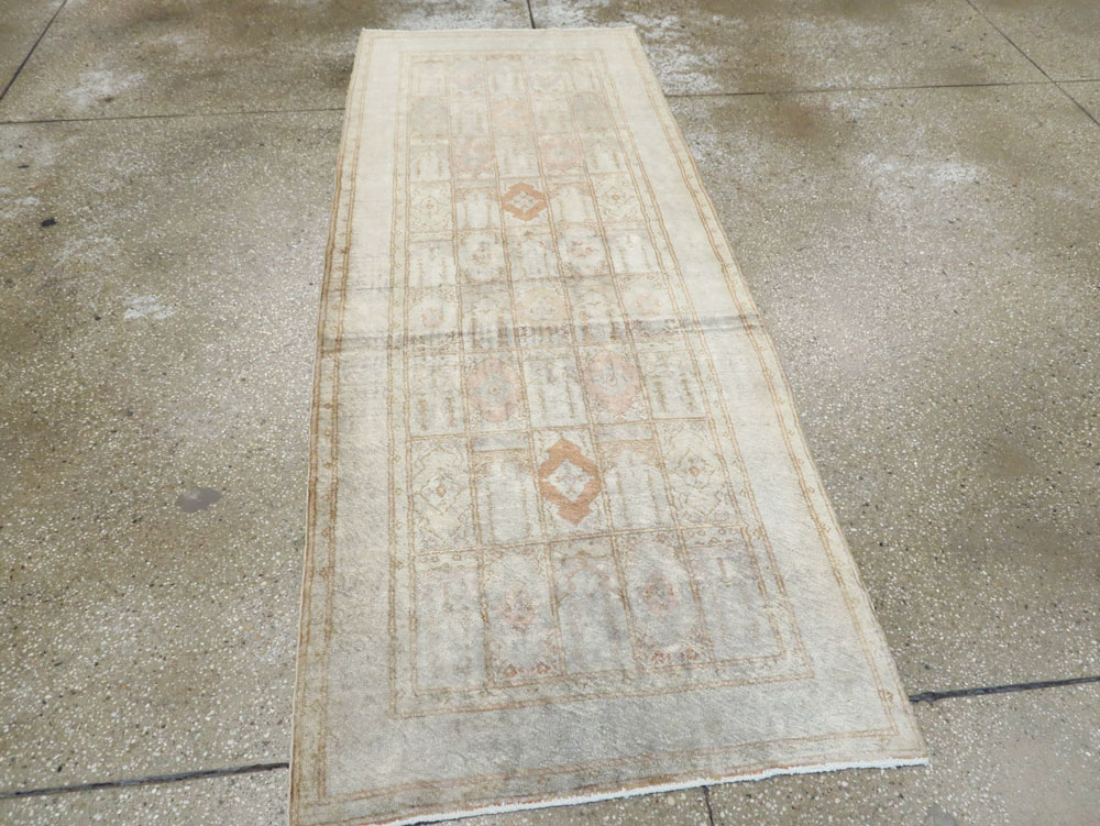 A Sivas Carpet, No.10789 - Gss