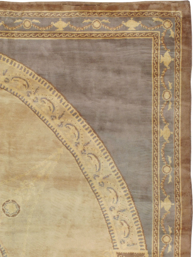 Antique European Savonnerie Carpet, No.10832 - Gss