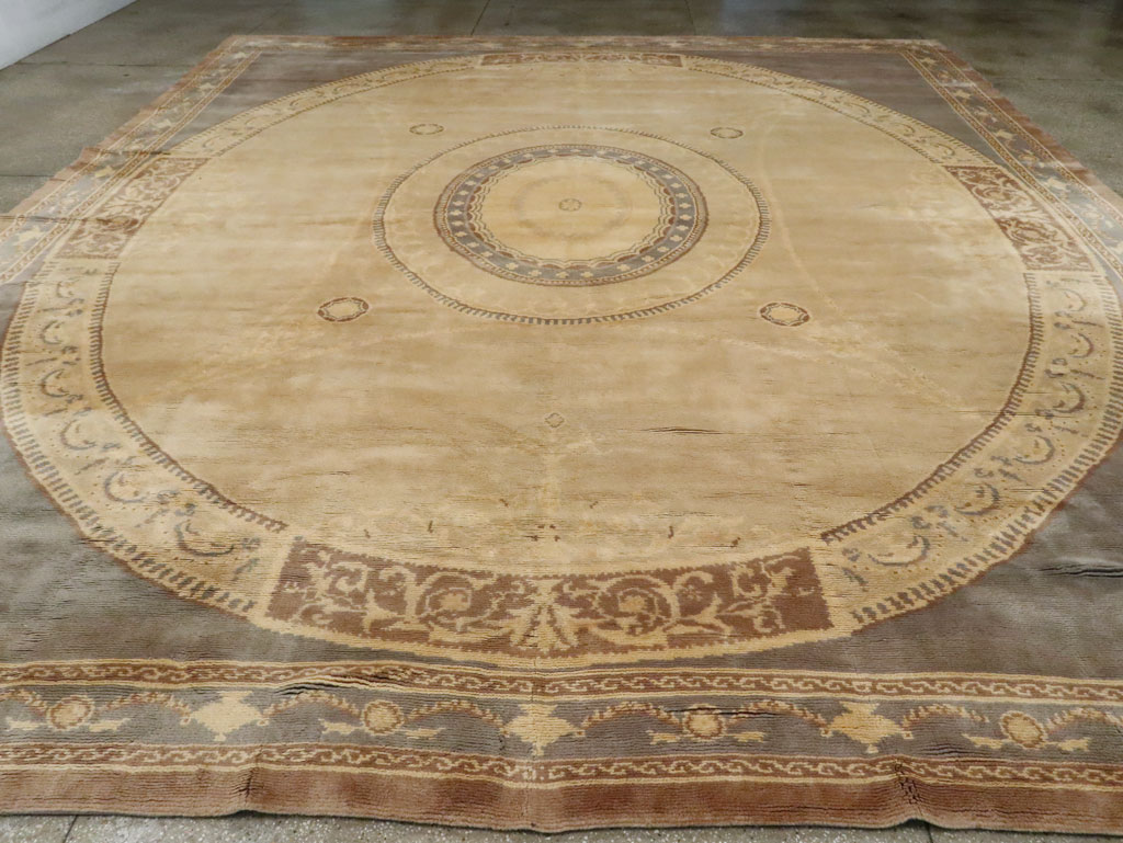 Antique European Savonnerie Carpet, No.10832 - Gss
