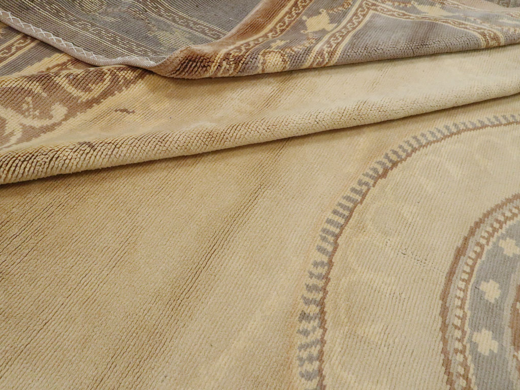 Antique European Savonnerie Carpet, No.10832 - Gss