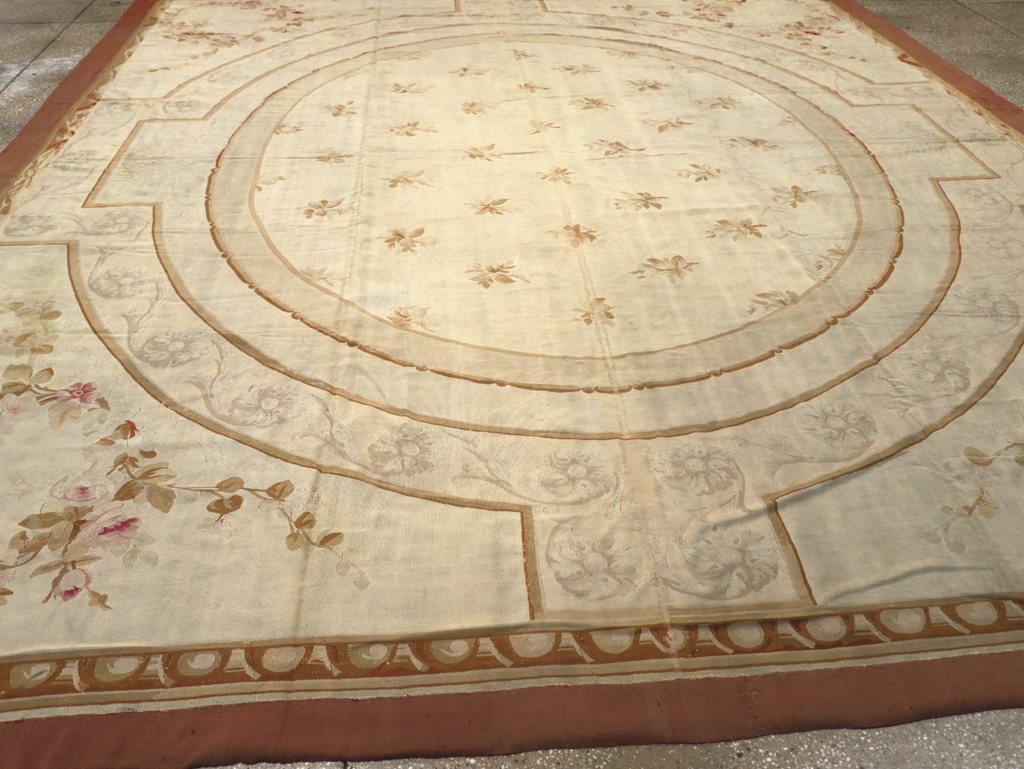 Antique French Aubusson Carpet, No.10892 - Gss