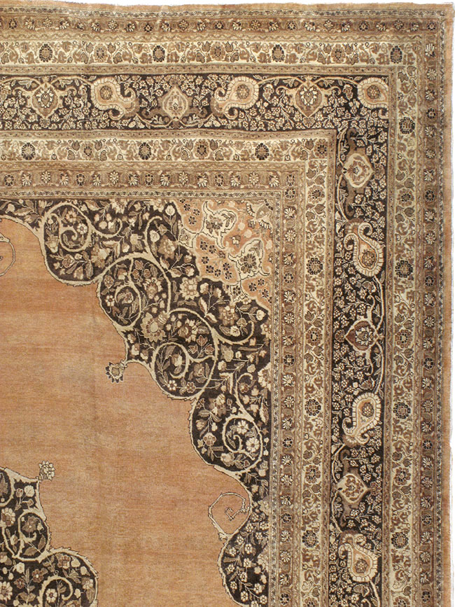 A Tabriz Carpet, No.10910 - Gss