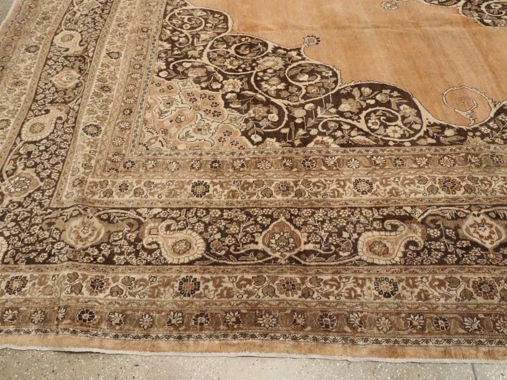 A Tabriz Carpet, No.10910 - Gss