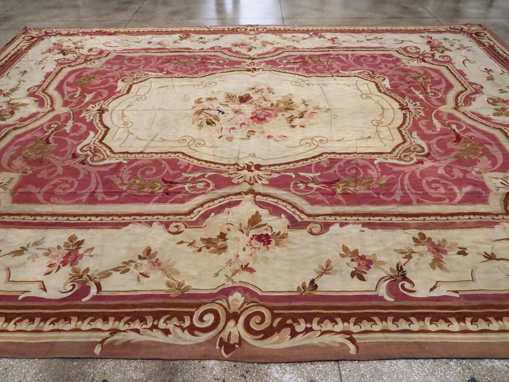 Antique French Aubusson Carpet, No.10969 - Gss