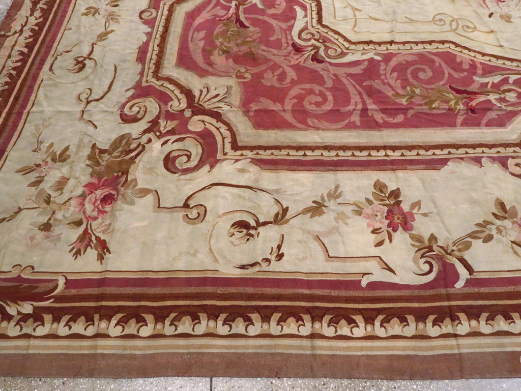 Antique French Aubusson Carpet, No.10969 - Gss