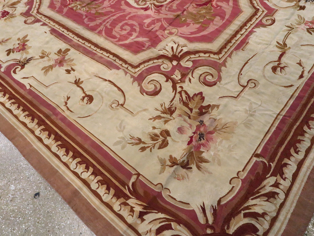 Antique French Aubusson Carpet, No.10969 - Gss