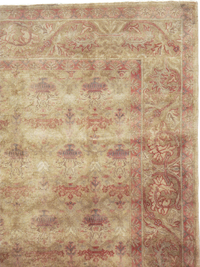 A Lahore Carpet, No.11036 - Gss