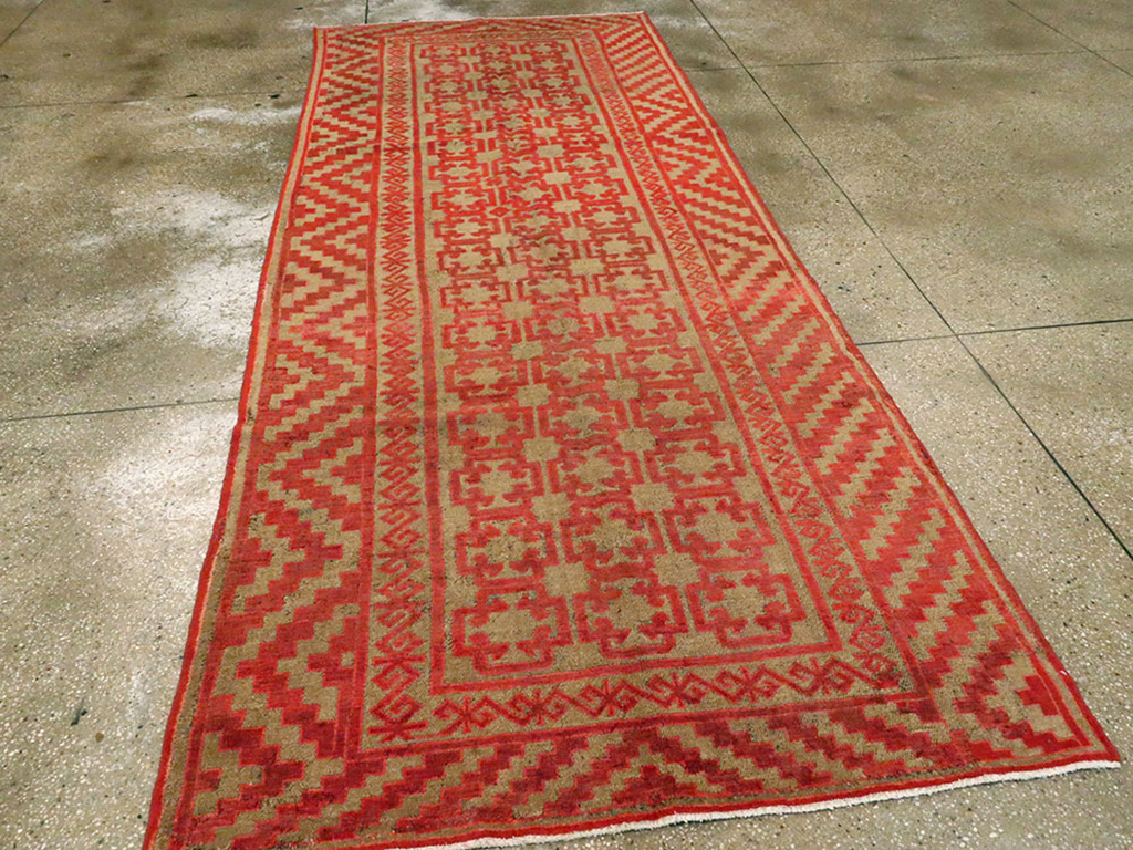 Vintage East Turkestan Kirghiz Gallery Carpet, No.11038 - Gss