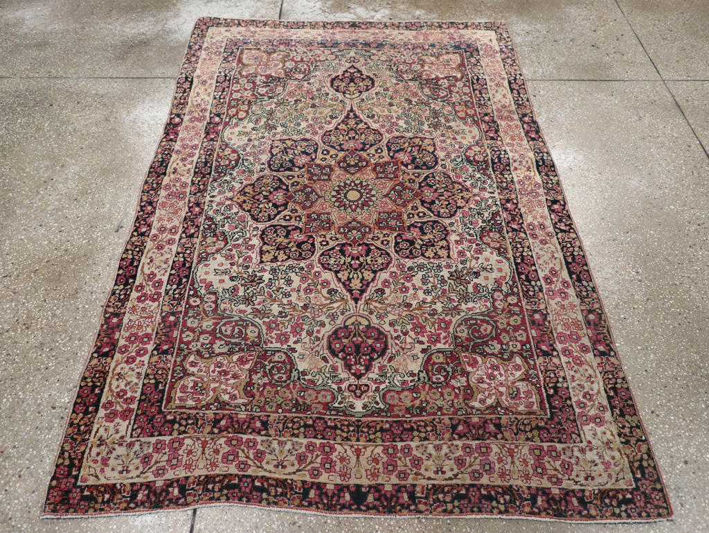 Antique Persian Lavar Kerman Rug, No.11251 - Gss