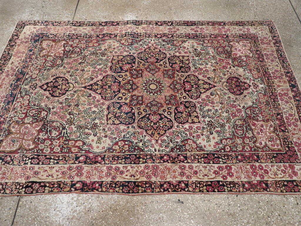 Antique Persian Lavar Kerman Rug, No.11251 - Gss