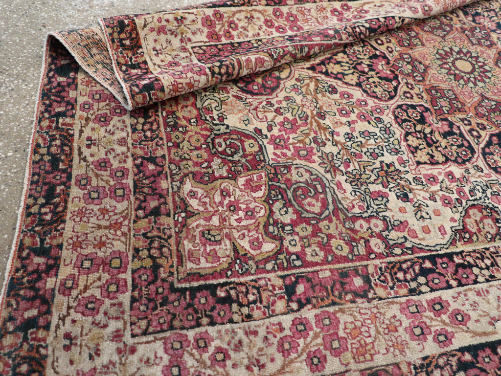 Antique Persian Lavar Kerman Rug, No.11251 - Gss