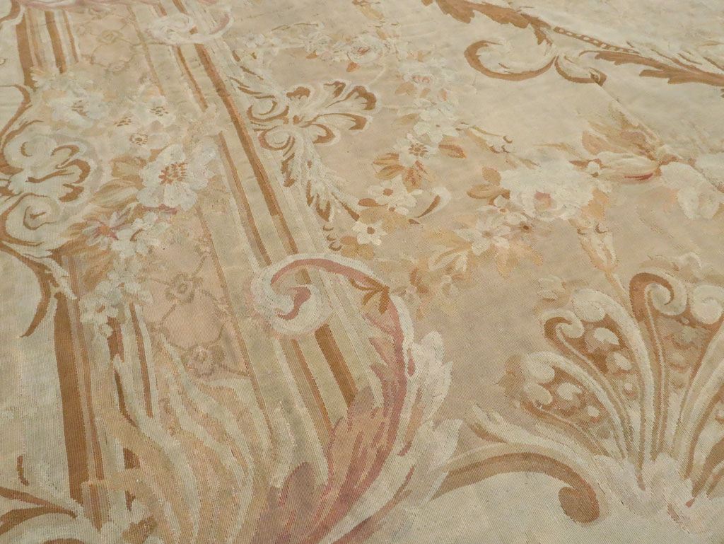 Antique French Aubusson Carpet, No.11290 - Gss