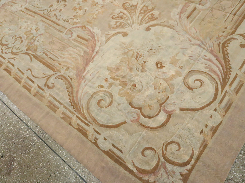 Antique French Aubusson Carpet, No.11290 - Gss