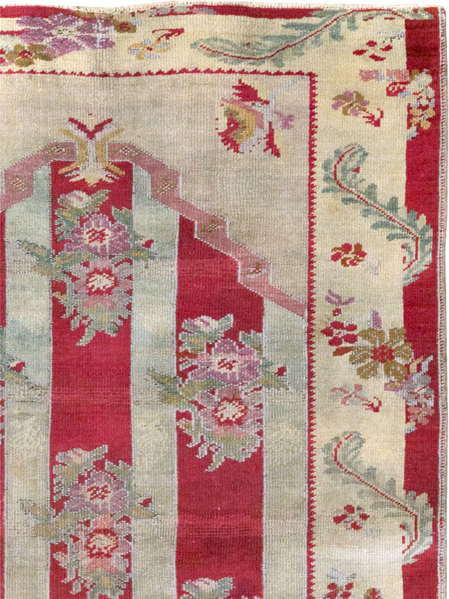 Antique Turkish Ghiordes Throw Rug, No.11327 - Gss