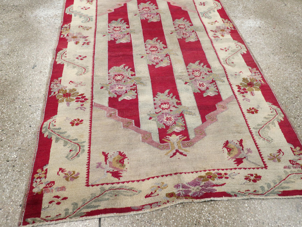 Antique Turkish Ghiordes Throw Rug, No.11327 - Gss