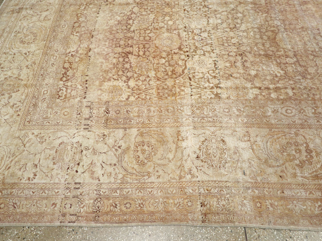 Antique Turkish Sivas Carpet, No.11435 - Gss