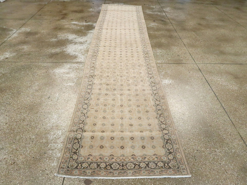 Vintage Persian Kashan Runner, No.11458 - Gss