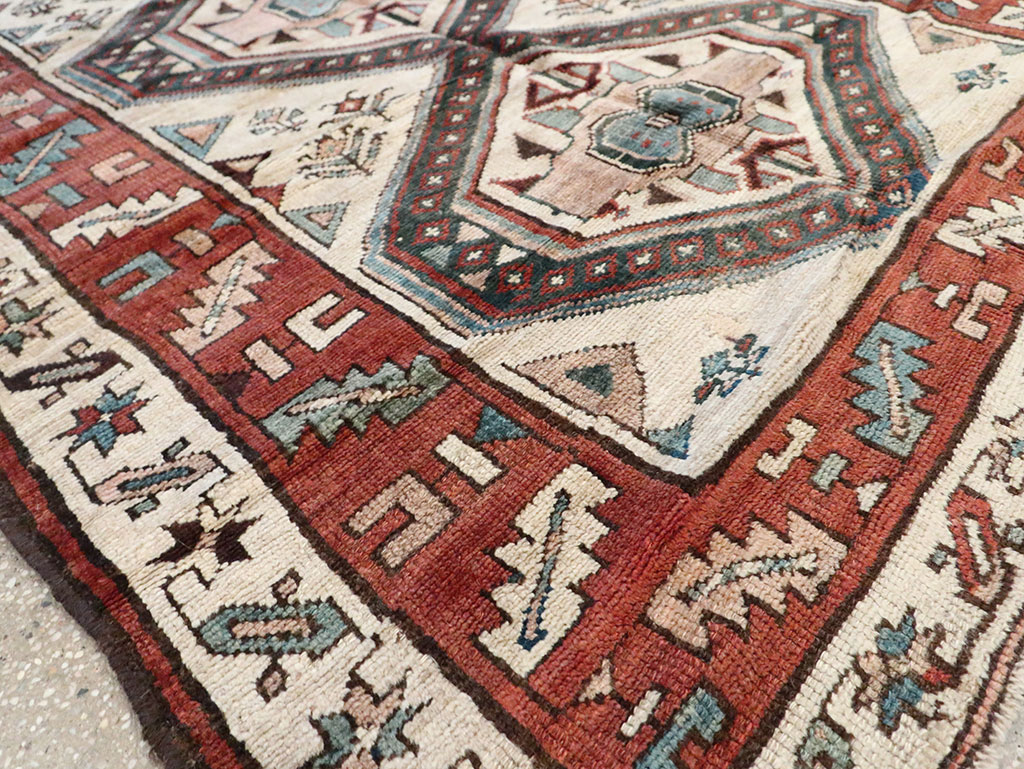 Antique Persian Serab Gallery Rug, No.11459 - Gss