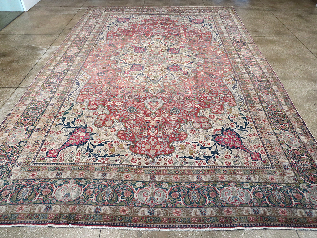 Antique Persian Tabriz Carpet, No.11514 - Gss