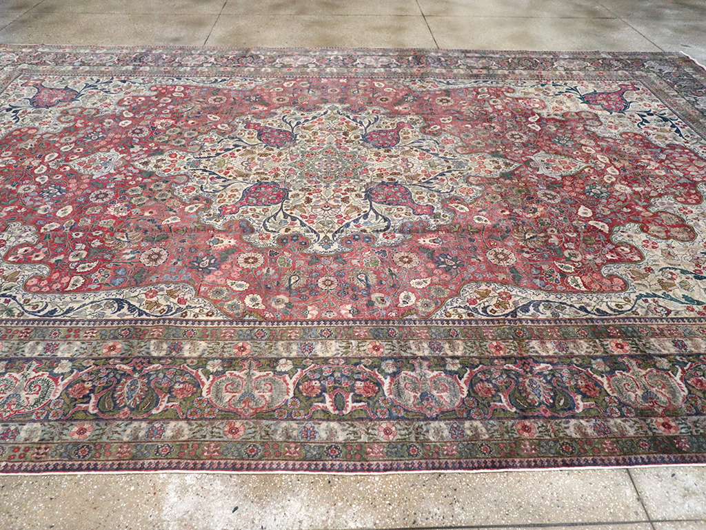 Antique Persian Tabriz Carpet, No.11514 - Gss