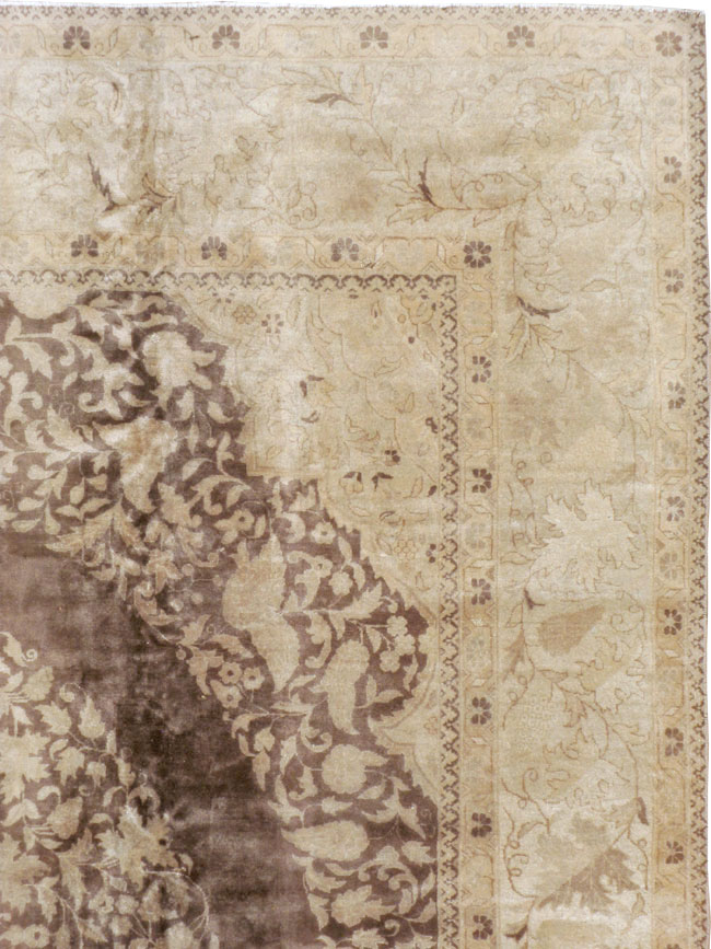 Vintage Persian Tabriz Carpet, No.11675 - Gss